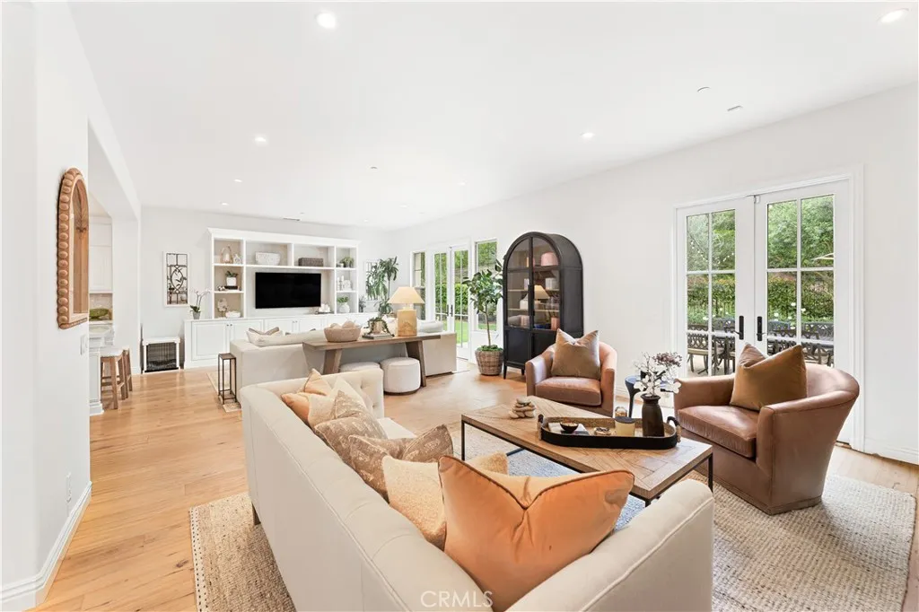 Additional image 101 of 26 View Terrace, Irvine, CA 92603