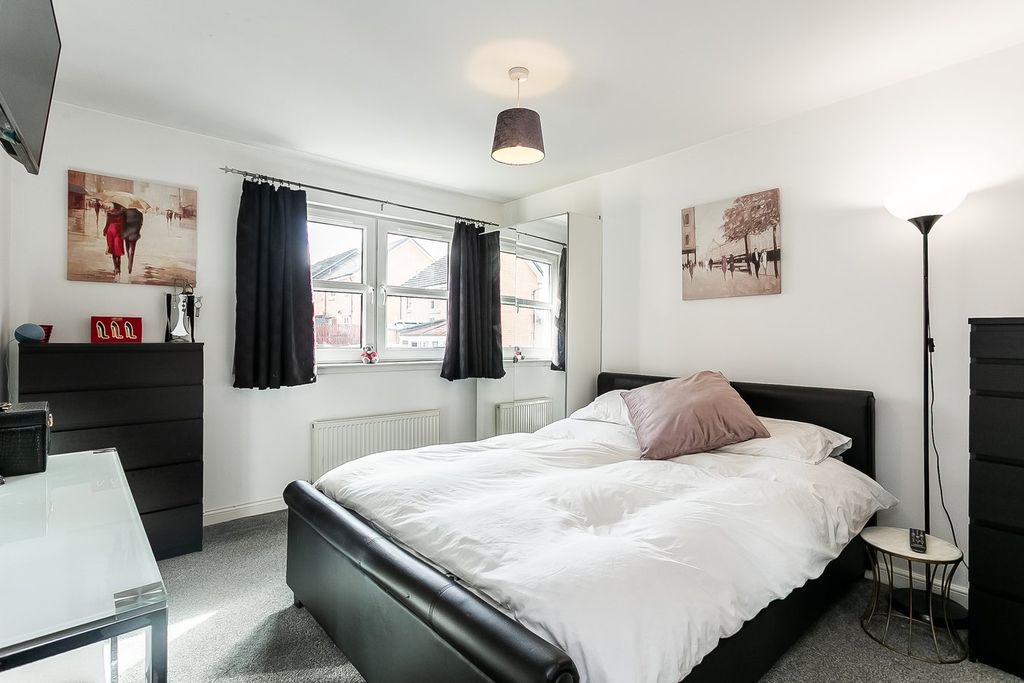 Additional image 15 of 4 bed semi-detached house for saleFernieside Place, Edinburgh EH17