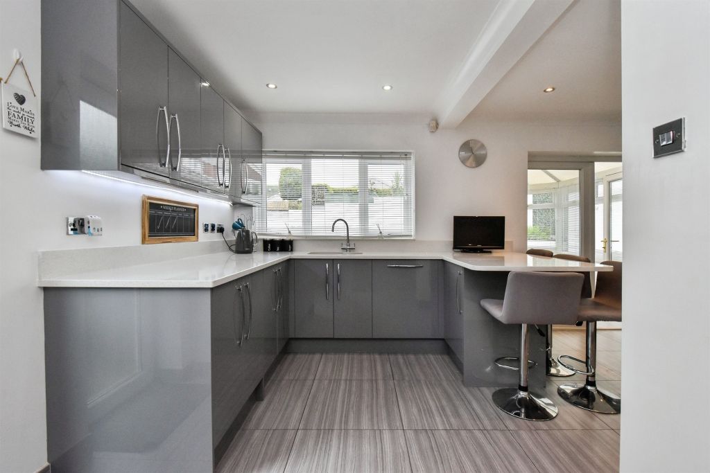 Additional image 10 of 4 bed detached house for saleCypress Court, Aberdare CF44