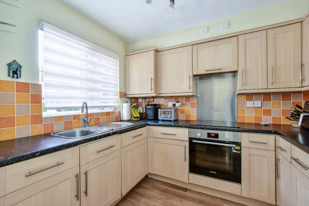 Additional image 4 of 4 bed end terrace house for saleLapwing Way, Abbots Langley WD5