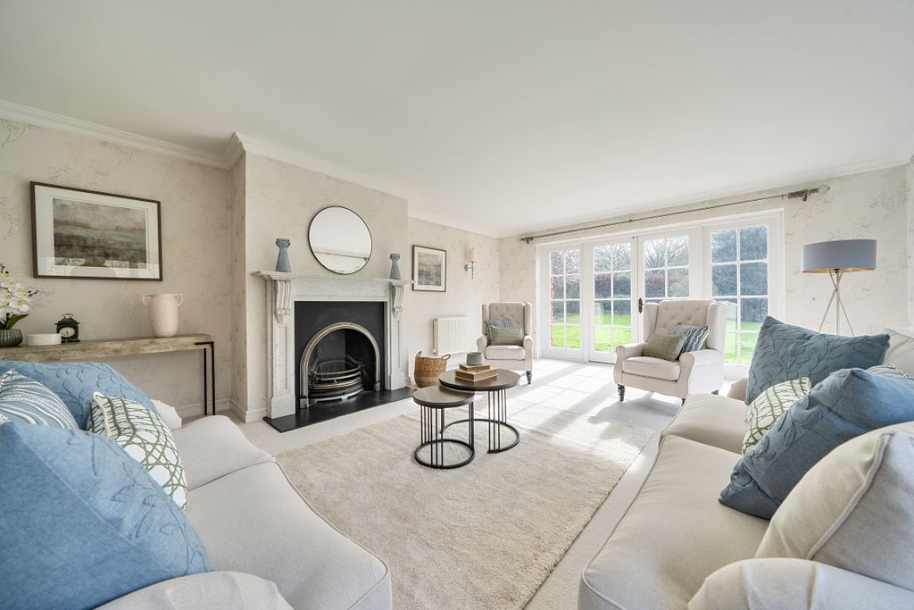 Additional image 2 of 5 bed detached house for saleChesham Road, Berkhamsted HP4