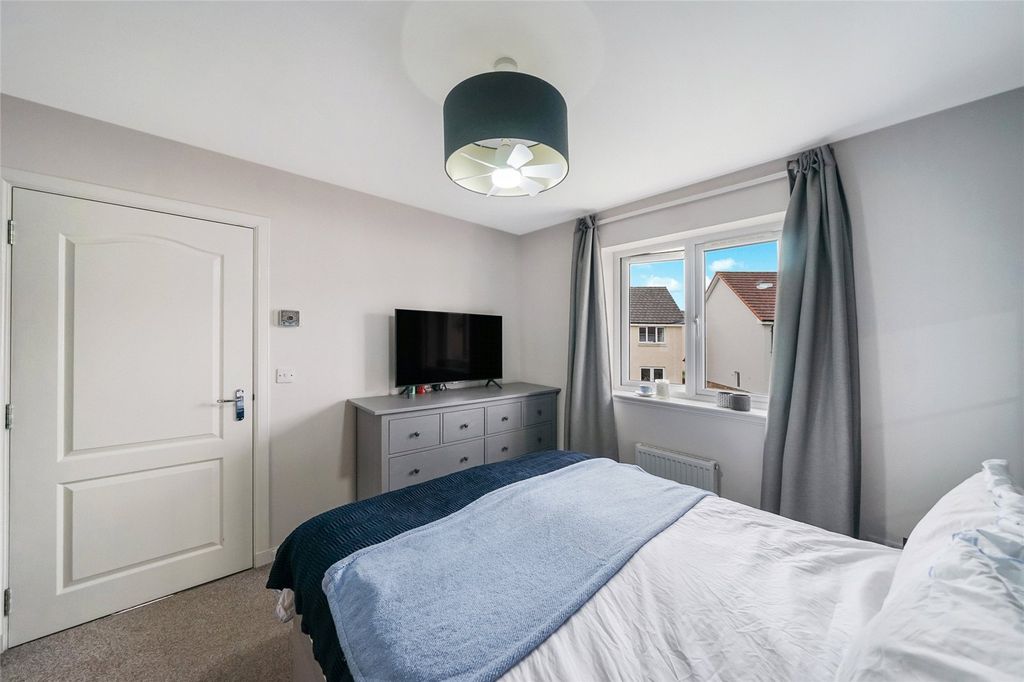 Additional image 10 of 3 bed semi-detached house for saleLapwing Place, Alloa, Clackmannanshire FK10