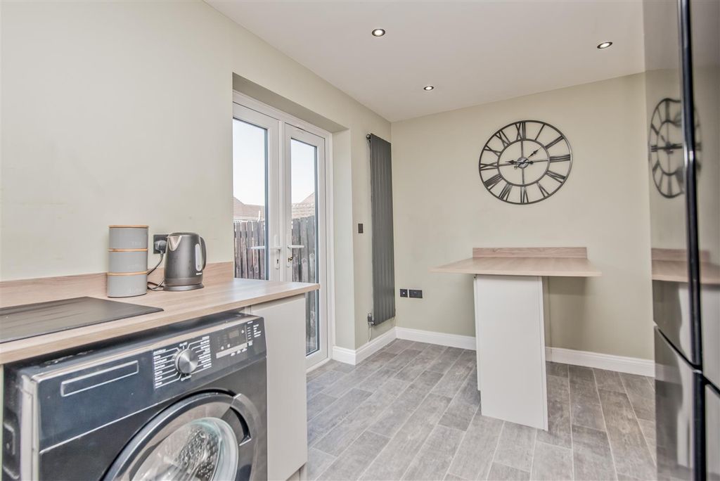 Additional image 10 of 3 bed semi-detached house for saleWindmill Court, Lower Wortley, Leeds LS12