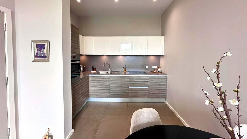 Additional image 7 of 1 bed flat for saleThe Franklin, Bournville, Birmingham B30