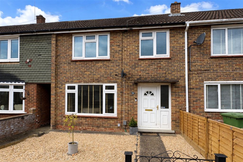 3 bed terraced house for saleWillow Way, Aldershot, Hampshire GU12