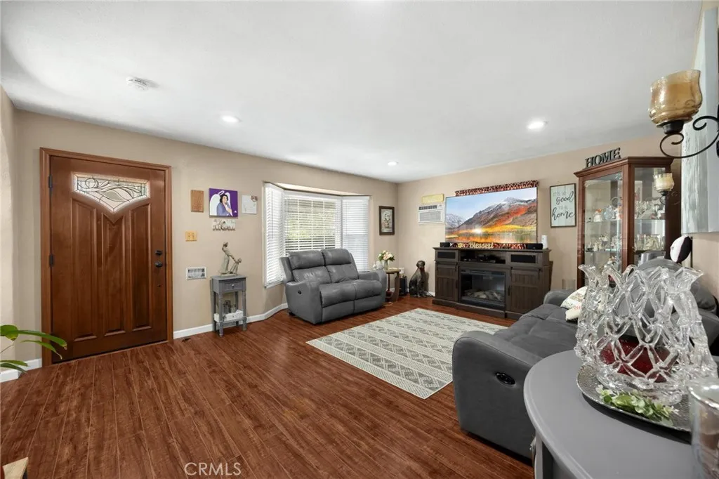 Additional image 5 of 515 W Erna Street, La Habra, CA 90631