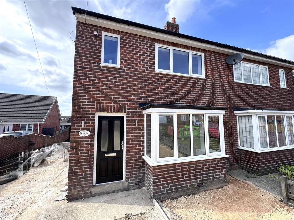 3 bed semi-detached house for saleNovello, Royston Road, Cudworth, Barnsley S72