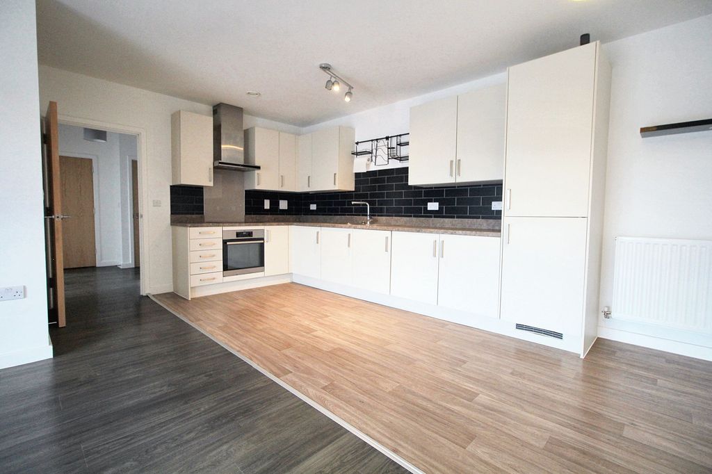 Additional image 9 of 2 bed flat for saleGodinton Road, Ashford TN23