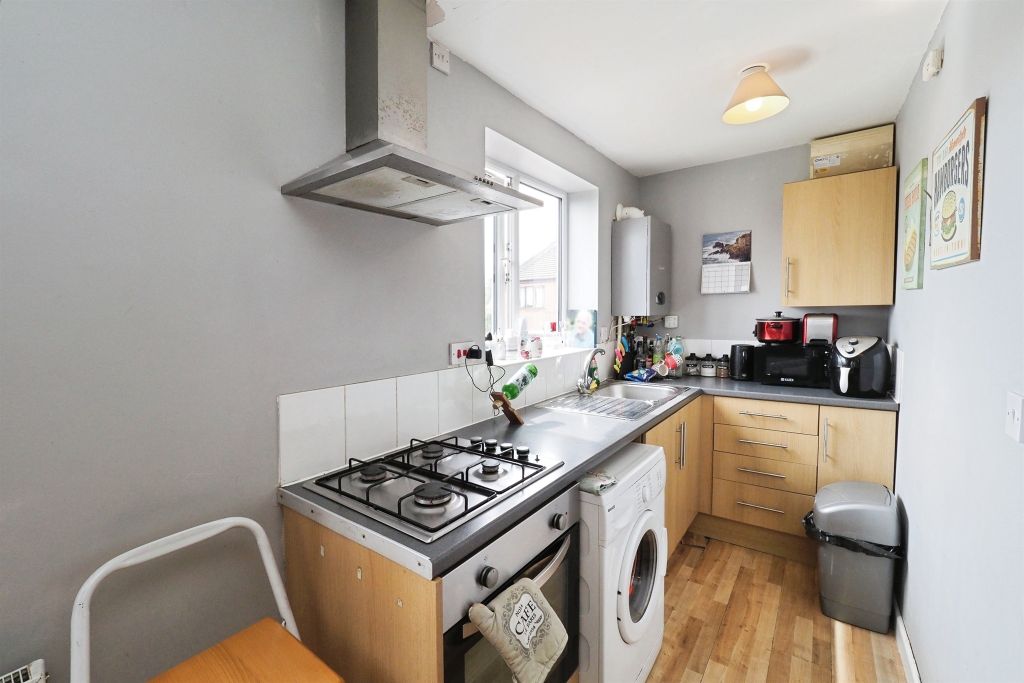 Additional image 5 of 2 bed flat for saleGregorys Way, Belper DE56