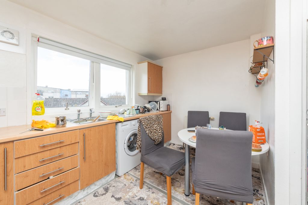Additional image 7 of 2 bed flat for saleSouthhouse Crescent, Edinburgh EH17