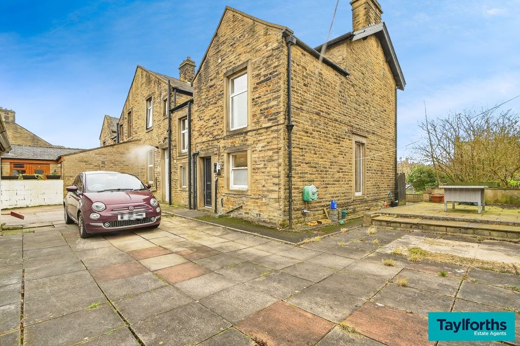 Additional image 35 of 4 bed semi-detached house for saleGisburn Road, Barnoldswick BB18