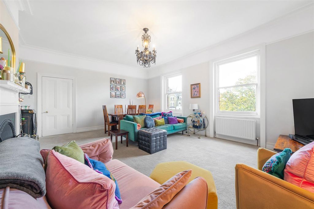 Additional image 15 of 3 bed flat for saleCopers Cope Road, Beckenham BR3