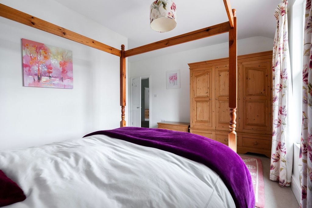 Additional image 13 of 5 bed semi-detached house for saleFredericks Road, Beccles NR34