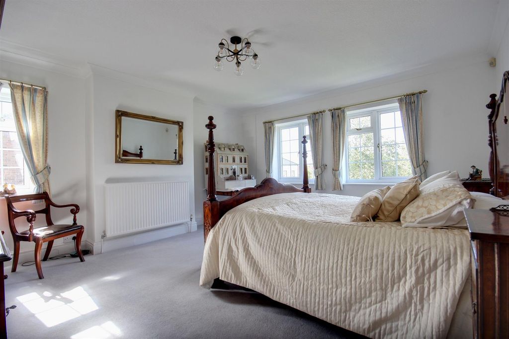 Additional image 10 of 4 bed detached house for saleChurch Road, Beverley HU17