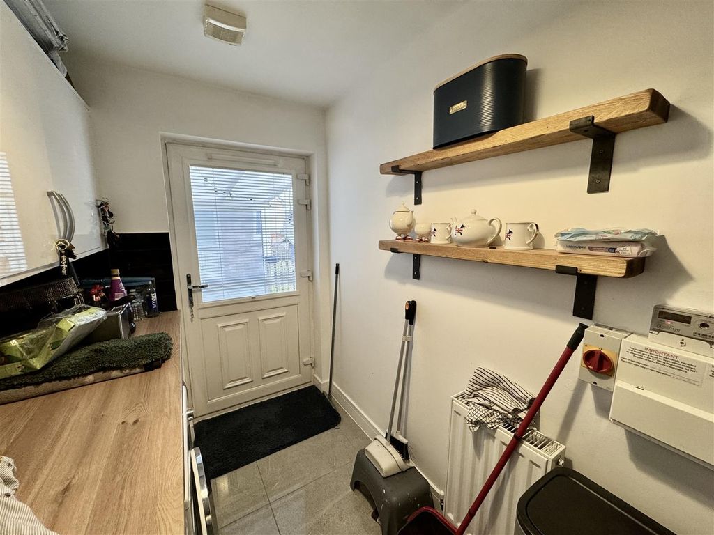 Additional image 7 of 3 bed detached bungalow for saleLlys Tir Nant, Tycroes, Ammanford SA18