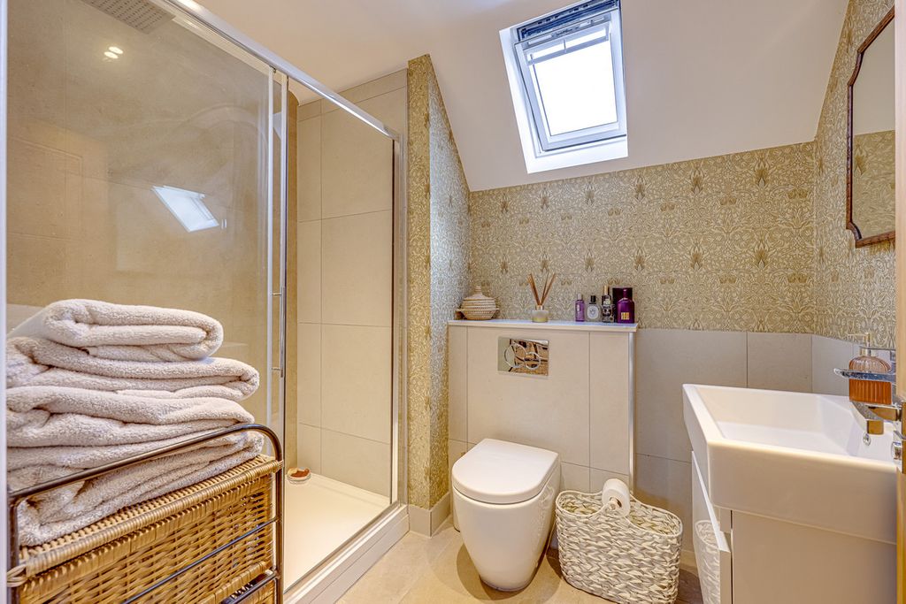 Additional image 30 of 4 bed detached house for saleThe Brackens, Benfleet SS7