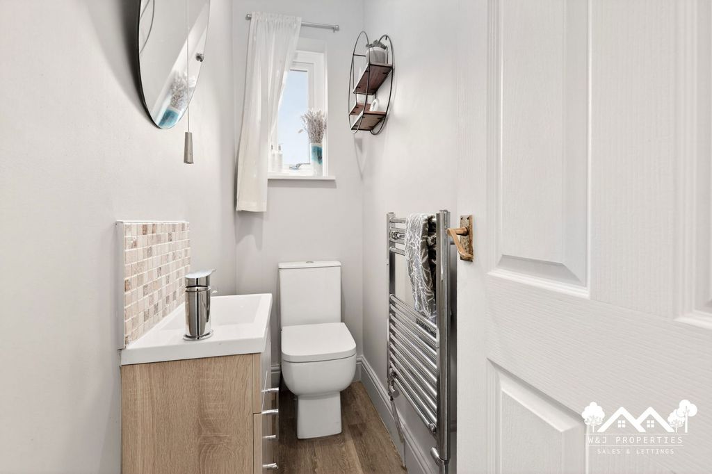 Additional image 23 of 3 bed semi-detached house for saleGrafton Avenue, Baxenden, Accrington BB5