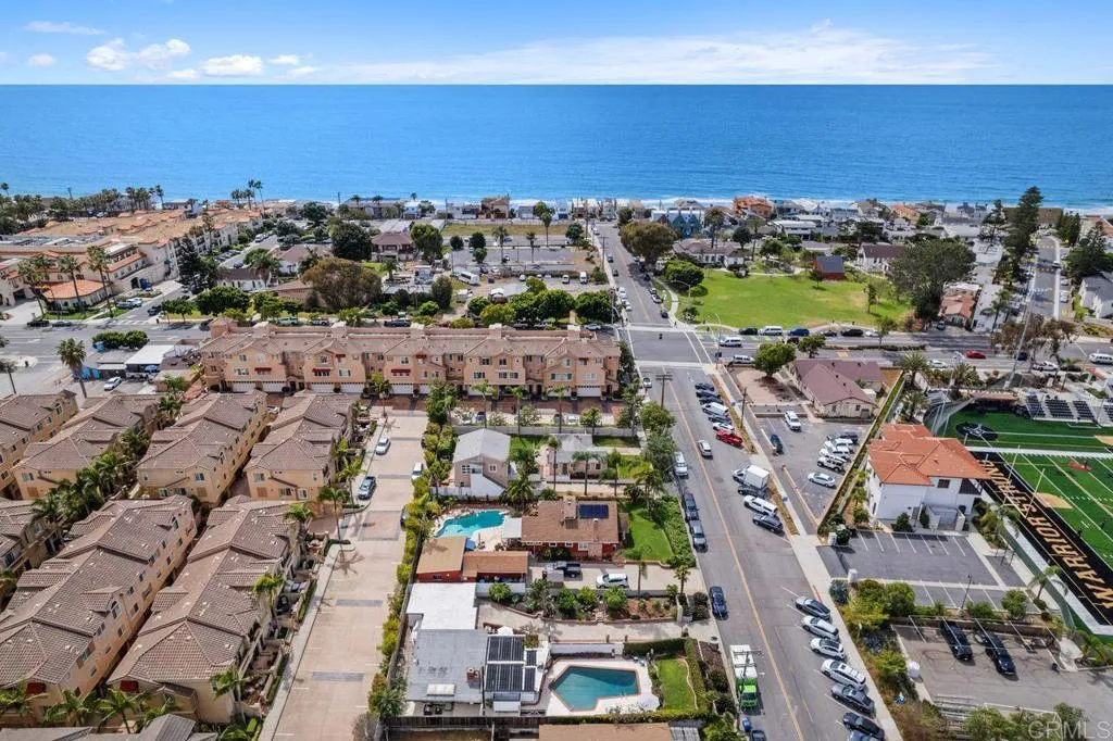 Additional image 46 of 367 Beech Ave, Carlsbad, CA 92008