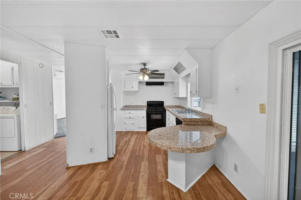 Additional image 84 of 33183 Laura Dr, Thousand Palms, CA 92276