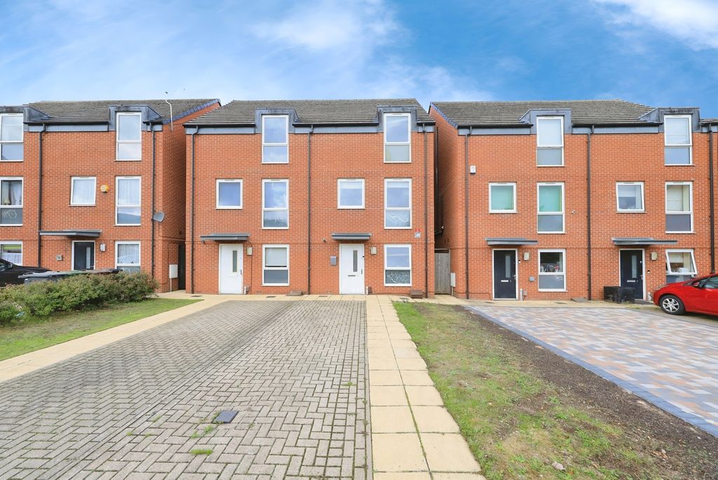 Additional image 17 of 3 bed semi-detached house for saleHemlock Way, Bilston, West Midlands WV14