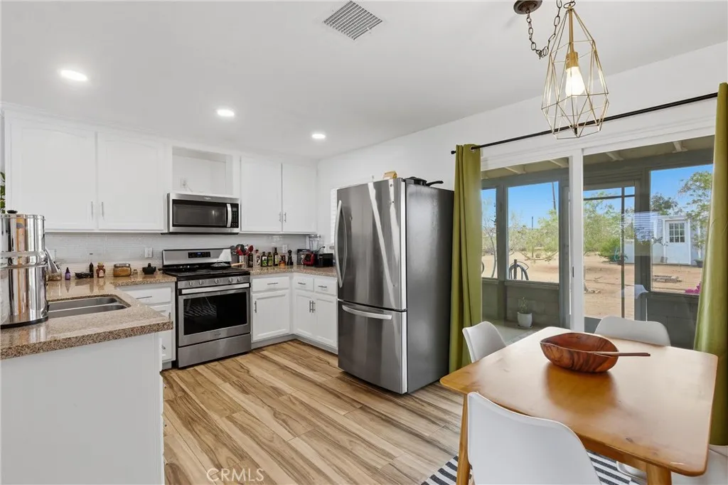 Additional image 30 of 58193 Campanula St, Yucca Valley, CA 92284