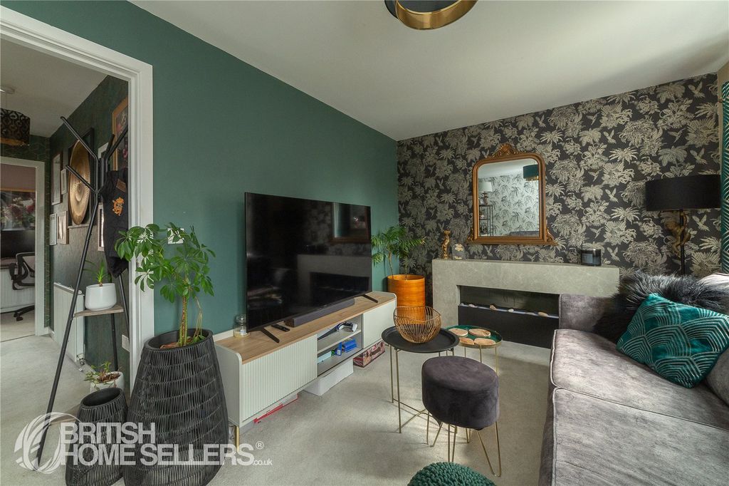 Additional image 10 of 4 bed end terrace house for saleWoodyard Avenue, Chesterfield, Derbyshire S41