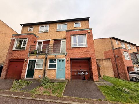 Park Grange Mount, Sheffield S2