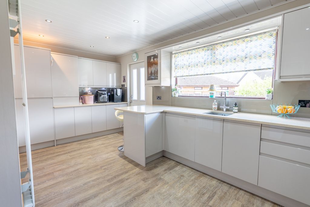 Additional image 15 of 4 bed detached house for saleCochrane Street, Bellshill ML4