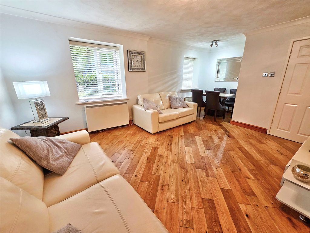 Additional image 3 of 2 bed flat for saleOldham Road, Ashton-Under-Lyne, Greater Manchester OL7