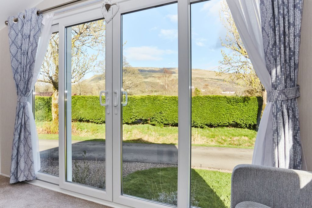 Additional image 2 of 3 bed mobile/park home for saleFintry, Glasgow G63