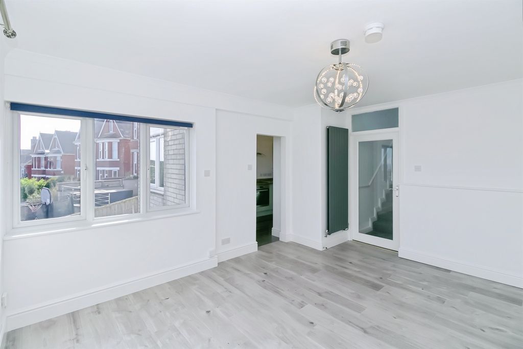 Additional image 18 of 2 bed maisonette for saleRomilly Road, Barry CF62