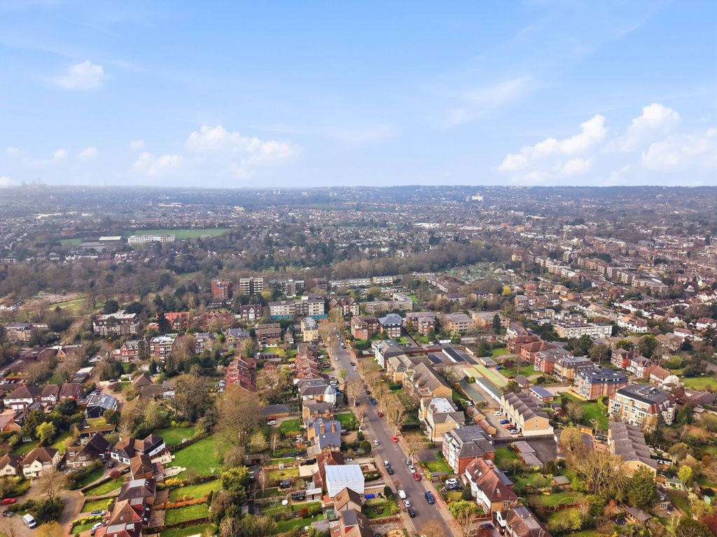 Additional image 18 of 3 bed penthouse for saleOverbury Avenue, Beckenham BR3