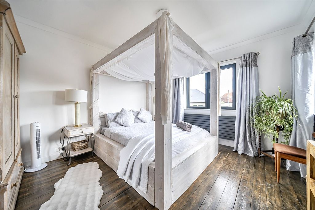Additional image 42 of 5 bed detached house for saleFremantle Road, Belvedere DA17