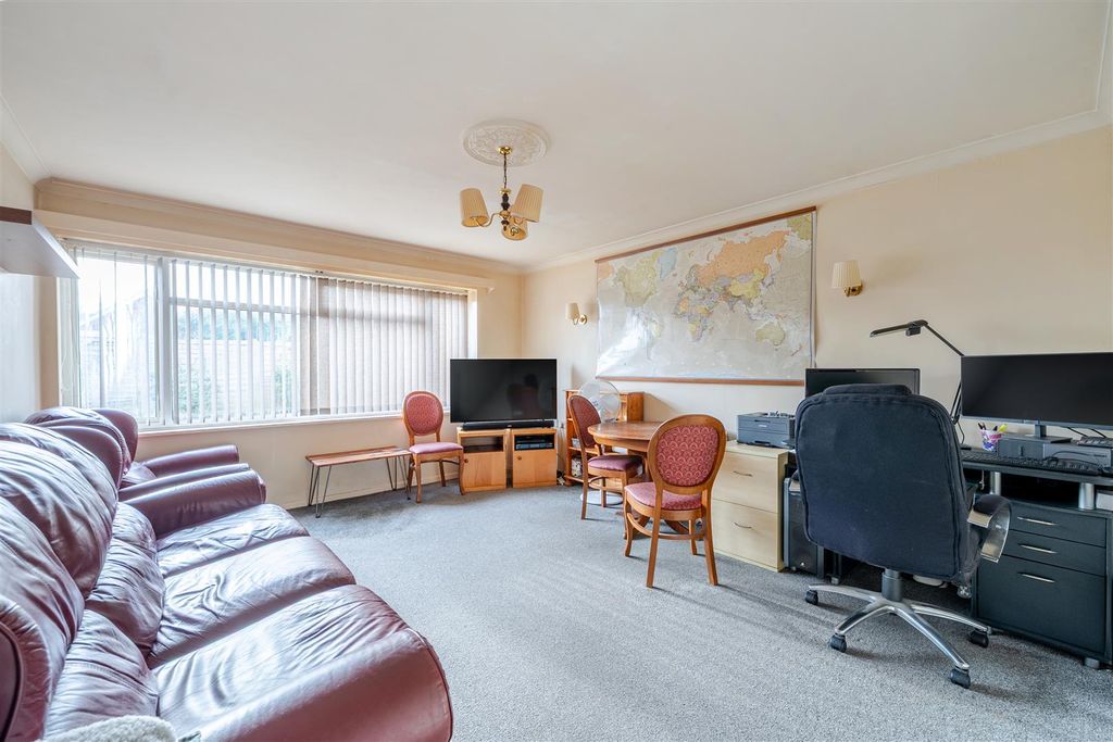 Additional image 11 of 2 bed flat for saleBrookers Close, Ashtead KT21