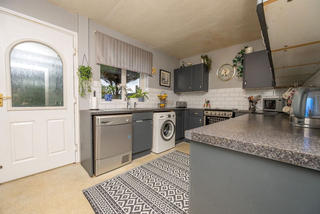 Additional image 7 of 3 bed terraced house for saleBirmingham Road, Alcester B49