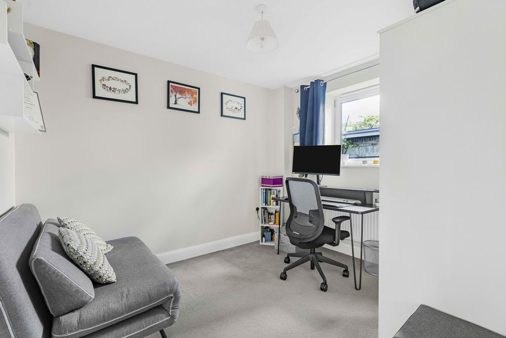 Additional image 8 of 2 bed flat for saleLondon Road, Bicester OX26