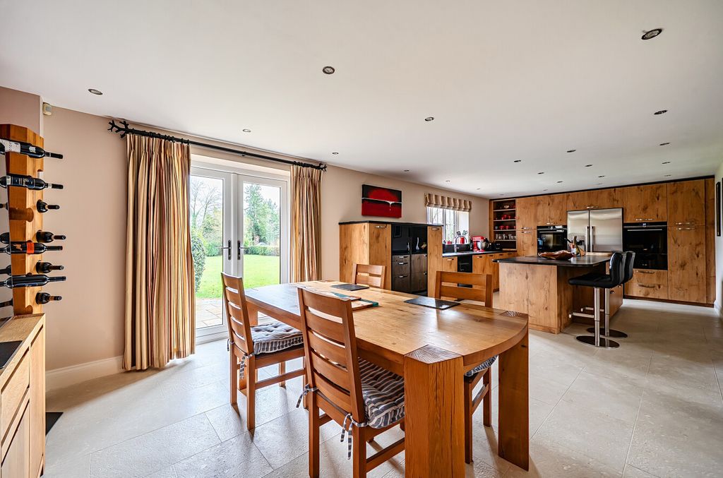 Additional image 7 of 5 bed detached house for saleChurch Lane, Arborfield, Berkshire RG2