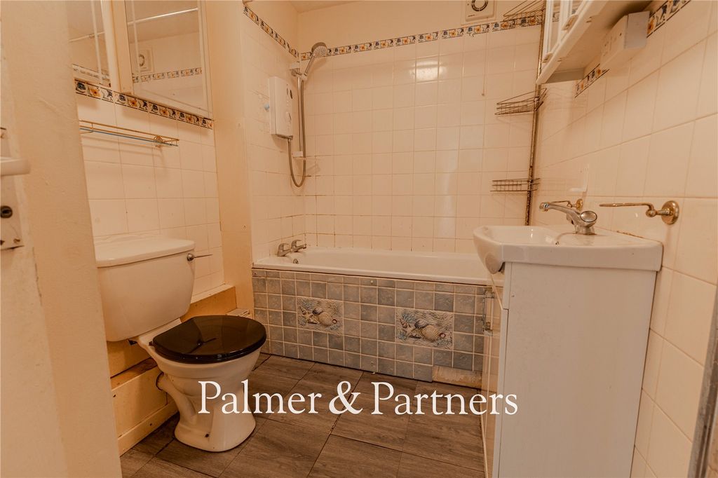 Additional image 10 of 2 bed maisonette for saleRedwald Road, Rendlesham, Suffolk IP12