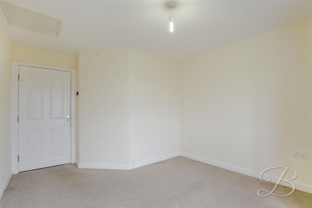 Additional image 10 of 2 bed flat for saleBennet Drive, Kirkby-In-Ashfield, Nottingham NG17