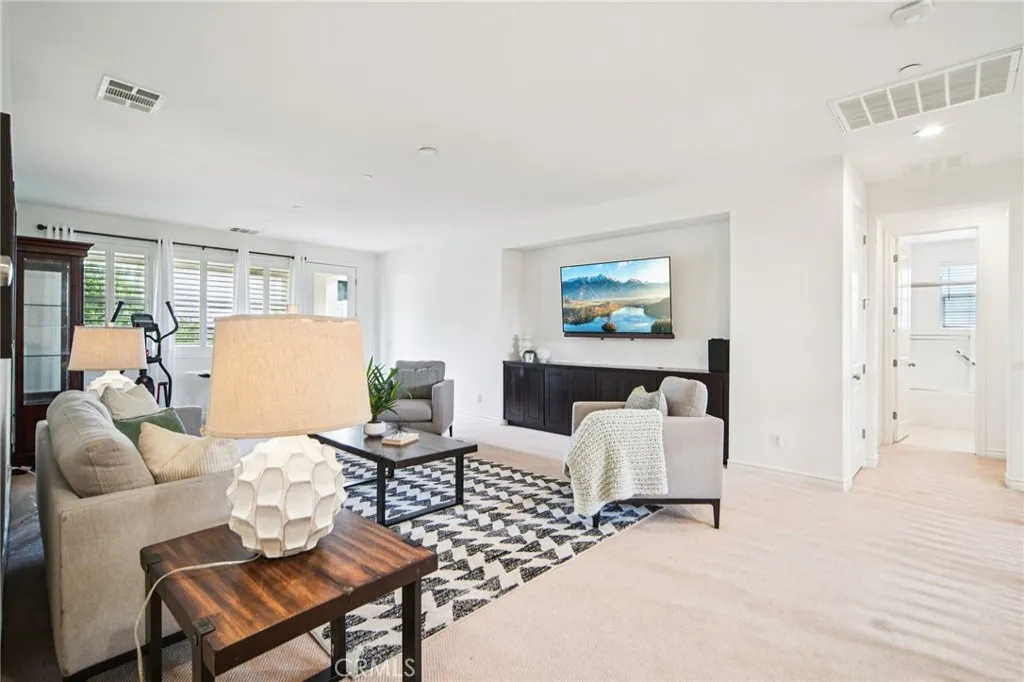 Additional image 23 of 103 Praire Rose, Irvine, CA 92618
