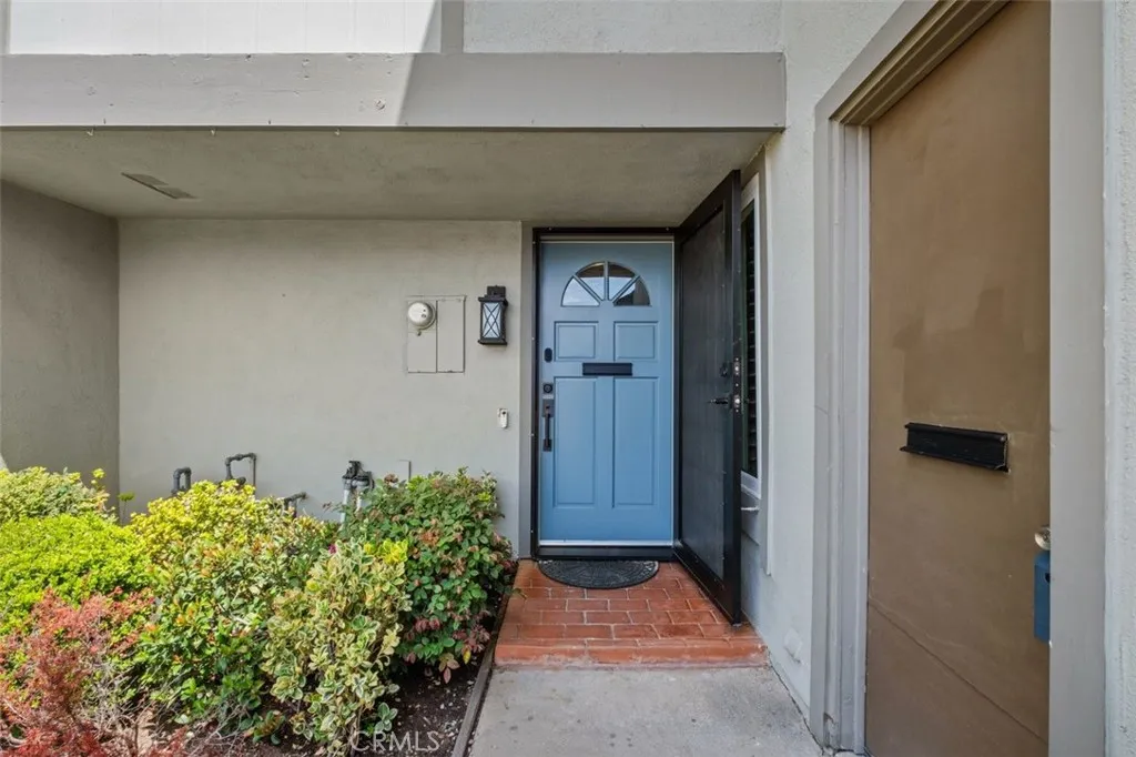 Additional image 3 of 17351 Via Lindo, Tustin, CA 92780
