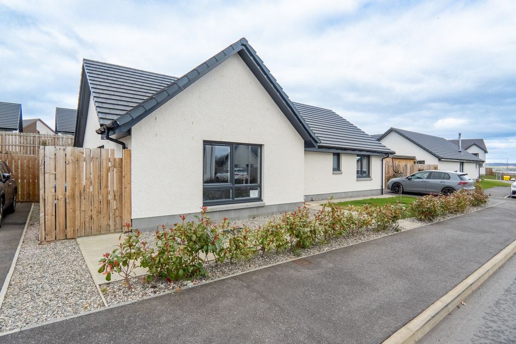 Additional image 23 of 3 bed detached bungalow for saleNewton Park, Inverness IV5