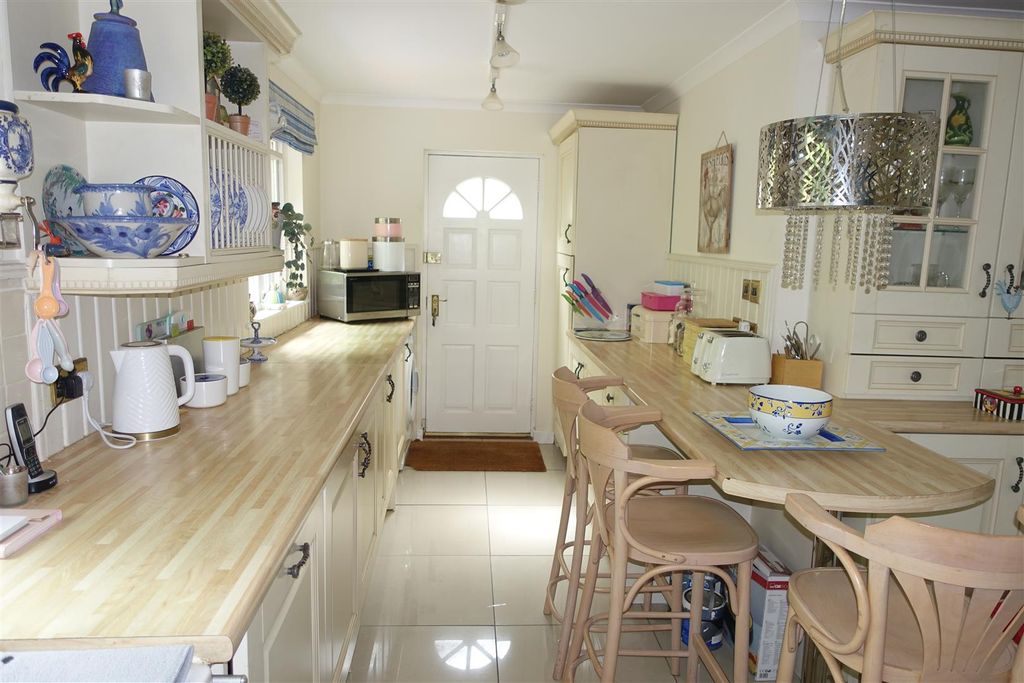 Additional image 6 of 4 bed detached house for saleMarjoribanks Street, Bathgate EH48