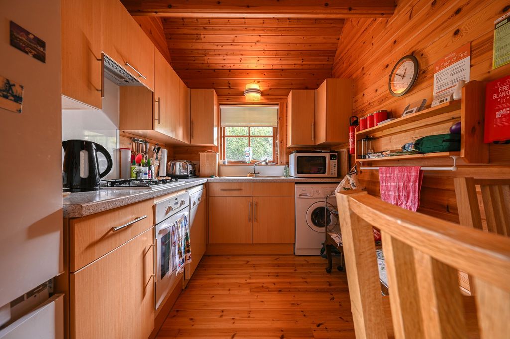 Additional image 7 of 4 bed chalet for sale2 Broallan, Beauly IV4