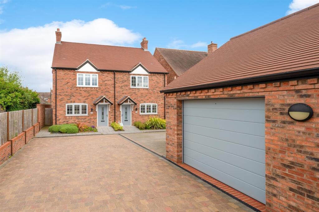 Doctors Close, Tanworth-In-Arden, Solihull