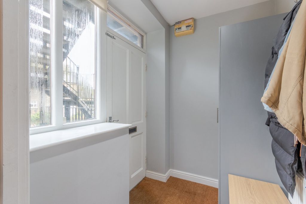 Additional image 9 of 1 bed flat for saleFerrand Lane, Bingley, West Yorkshire BD16