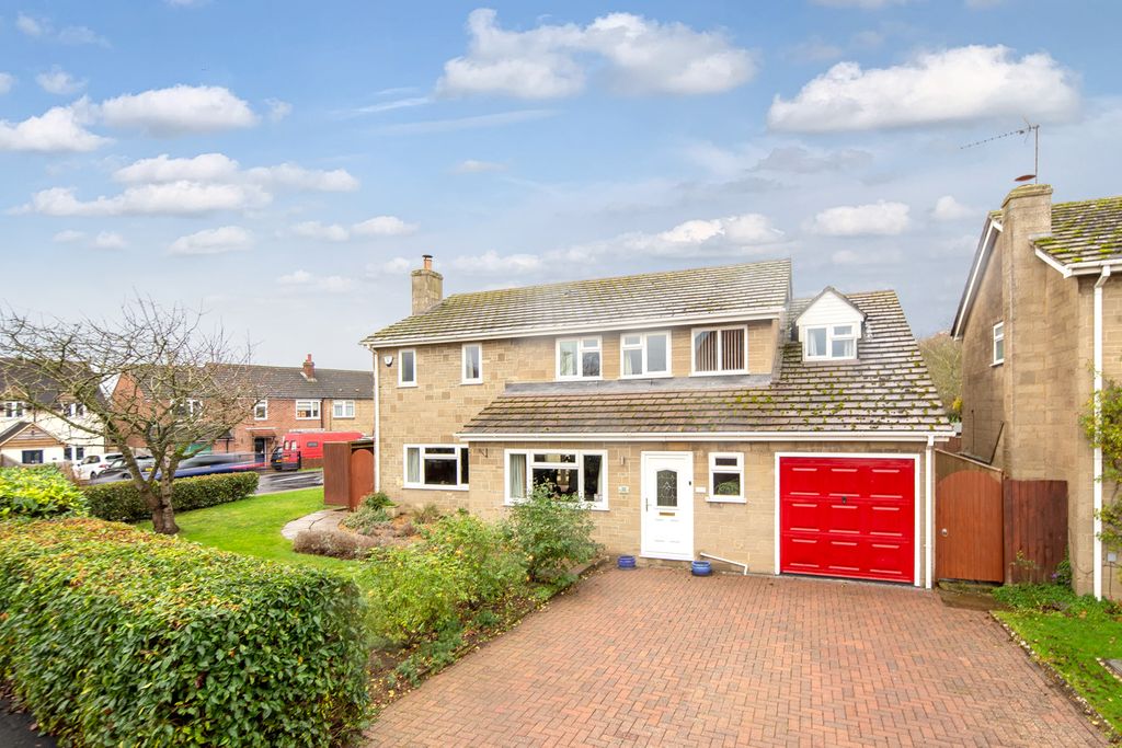 4 bed detached house for saleFortescue Drive, Bicester OX26