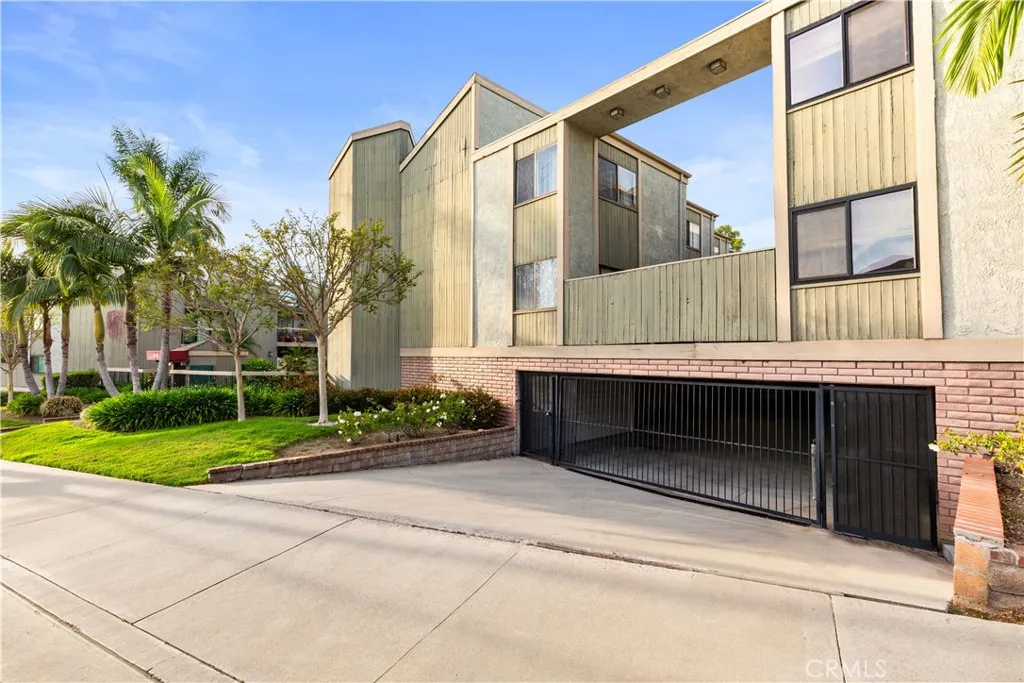 Additional image 31 of 2601 E 19th St Unit 4, Signal Hill, CA 90755