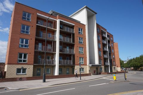 Park Lane Plaza, Park Lane, Liverpool L18Hg L1