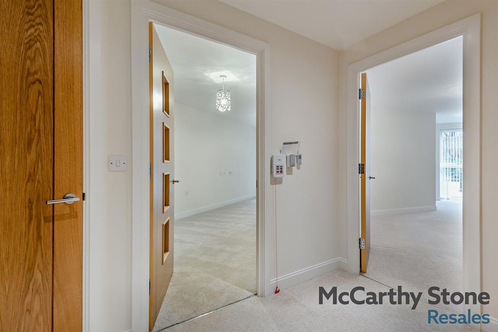 Additional image 19 of 1 bed flat for saleWayfarer Place, The Dean, Alresford SO24